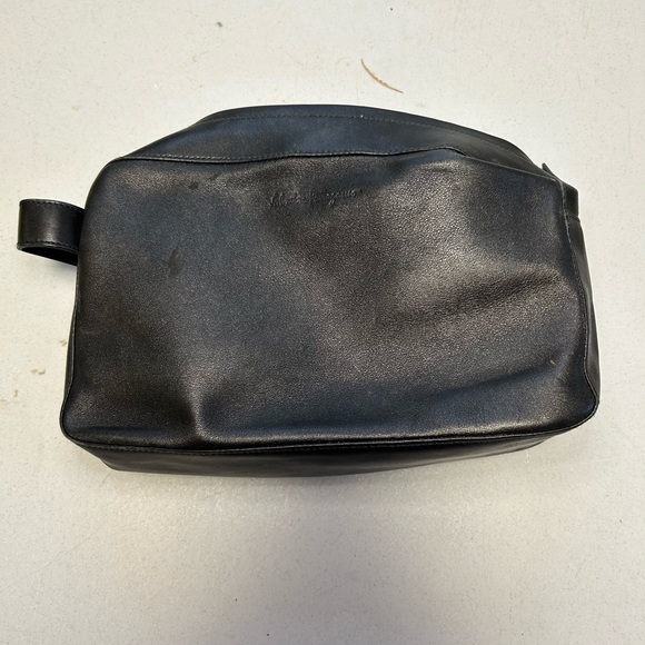 Ferragamo side bag good condition in and out